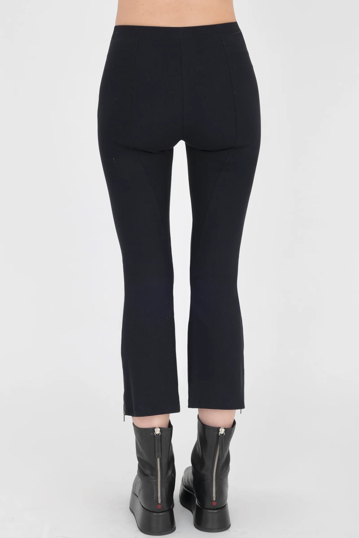 Elaine Kim Zipper Tech Stretch Crop Pant - Black