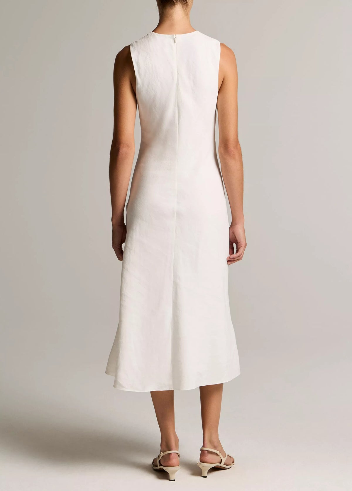 Vince Linen-Blend Bias-Cut Dress - White