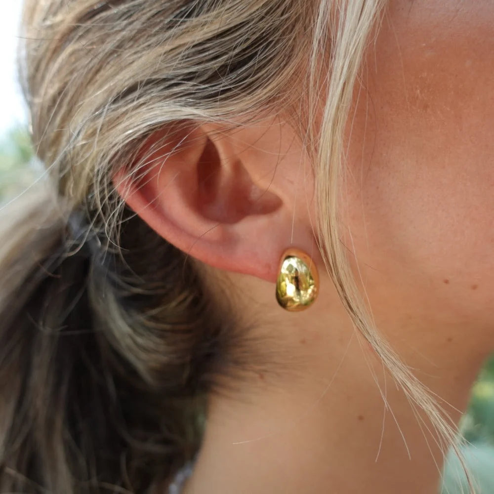 Sahira Harlow Studs