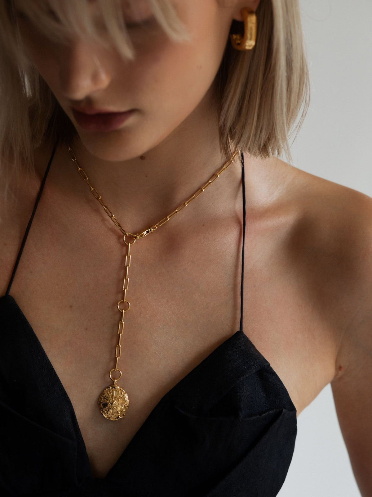 Pamela Card Jewelry Trompe L'Oeil Necklace - Gold
