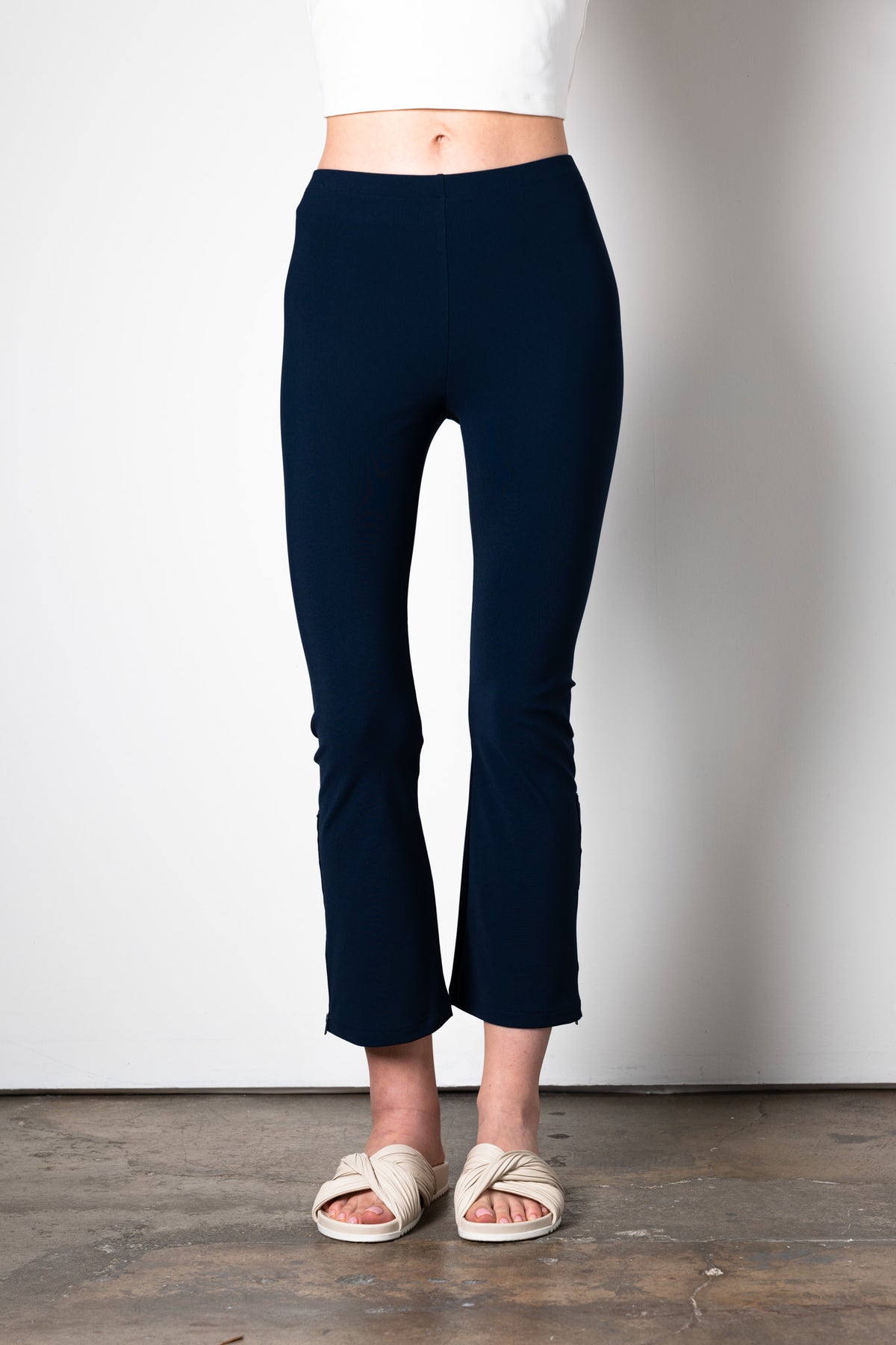 Zipper Tech Stretch Crop Pant - Admiral