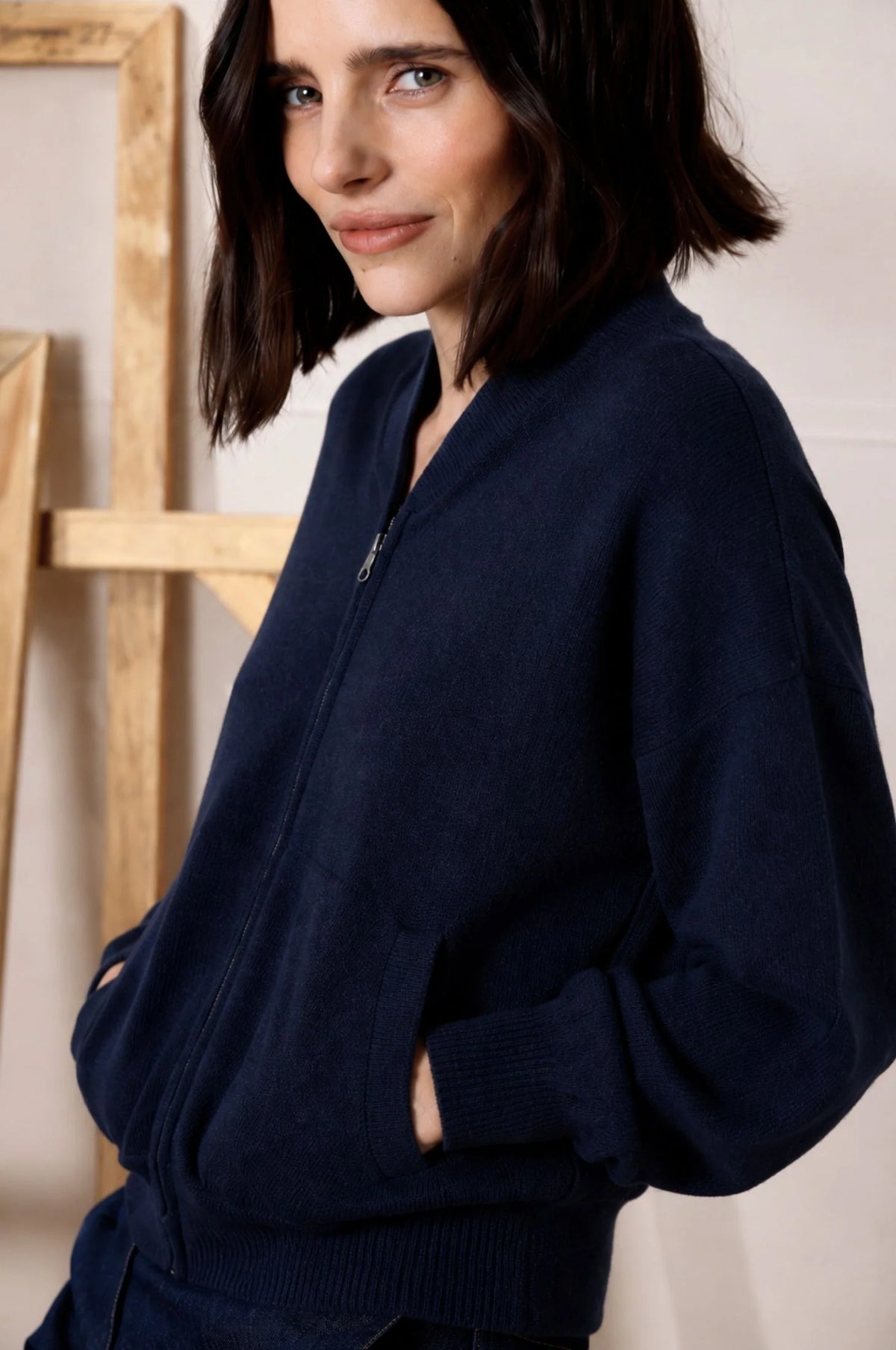 Minnie Rose Cashmere Cropped Bomber - Navy
