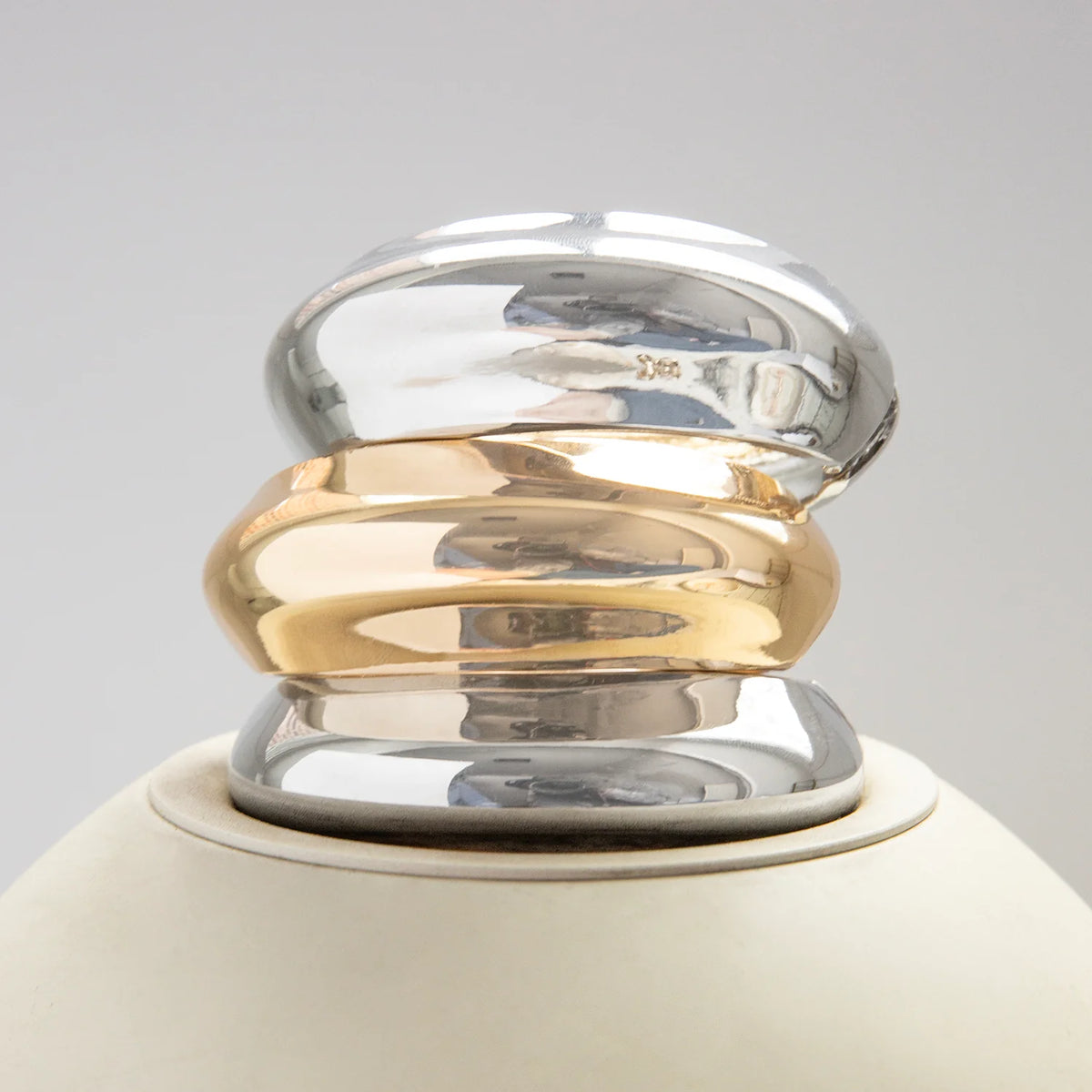 Marlyn Schiff Domed Bangle - Silver