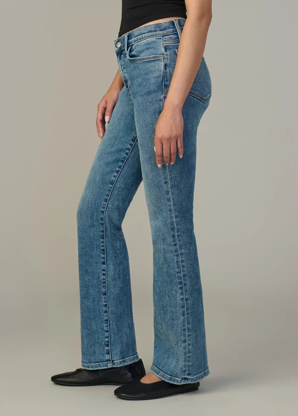 Joe's Jeans The Provocateur Petite Bootcut - Fixated