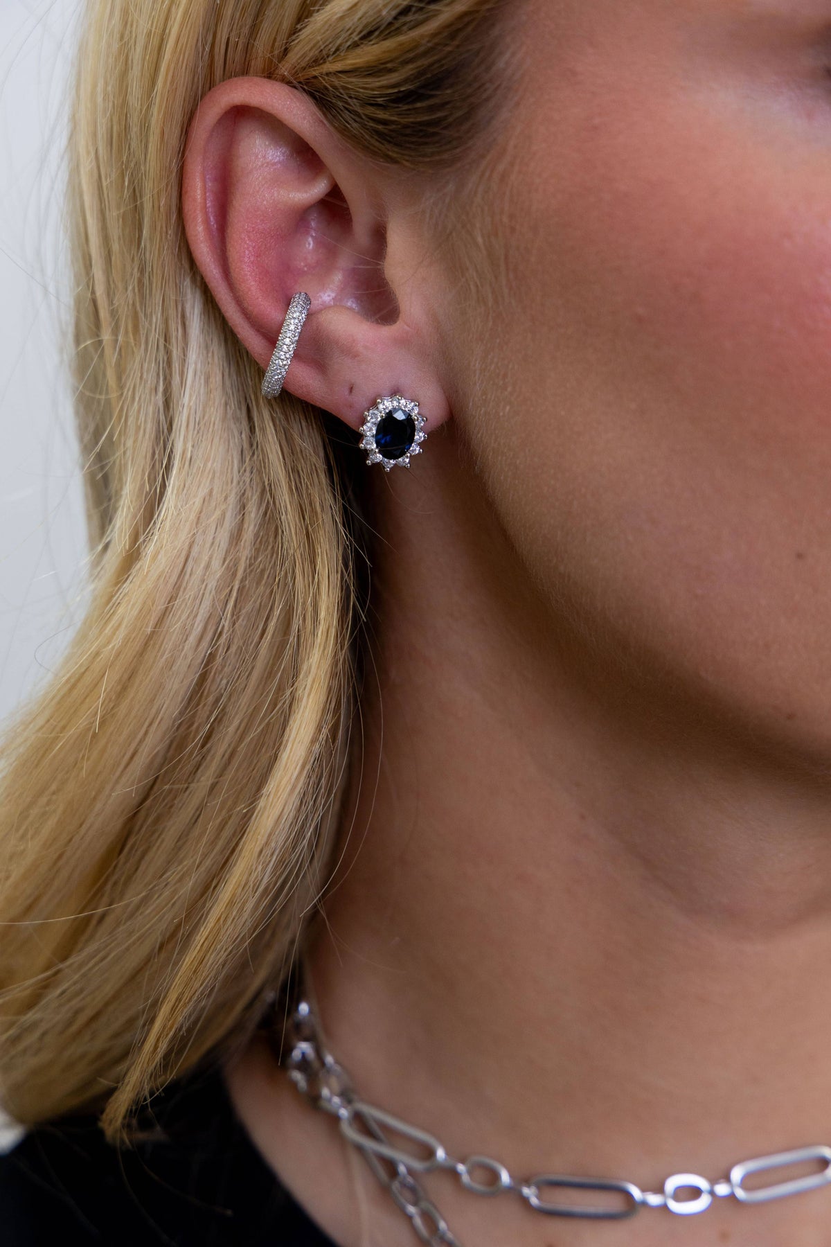 Sahira Meredith Sapphire Stud