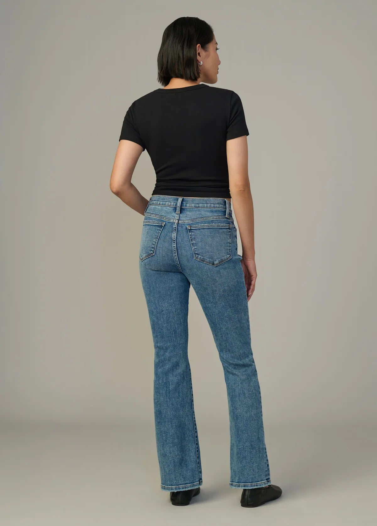Joe's Jeans The Provocateur Petite Bootcut - Fixated