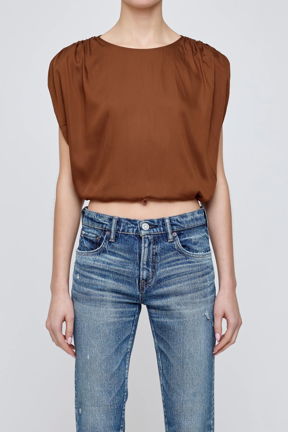Moussy Vintage Satin Shell Cap Top
