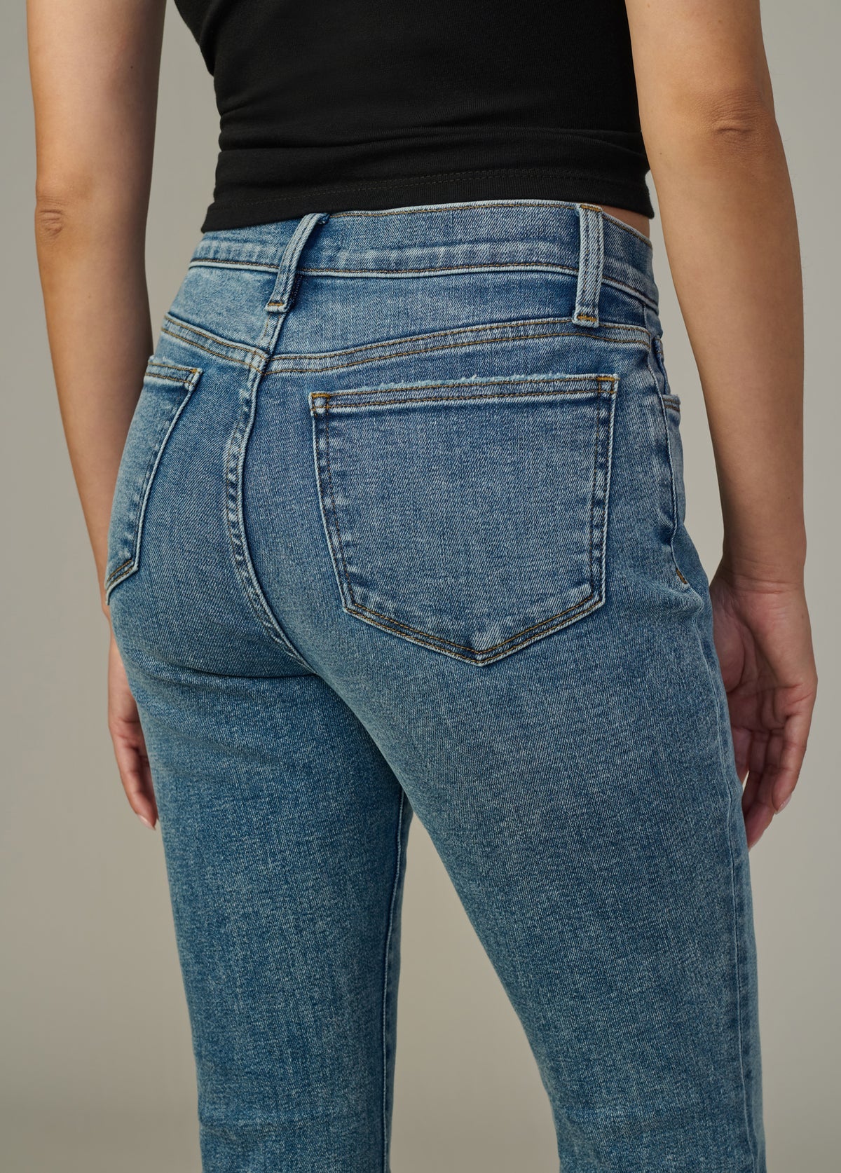 Joe's Jeans The Provocateur Petite Bootcut - Fixated