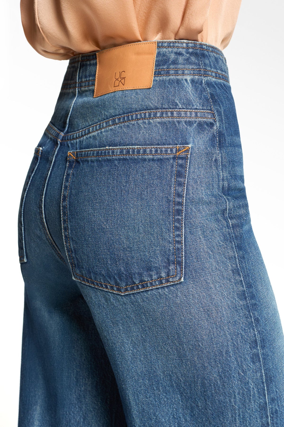 Ulla Johnson The Bianca Wide Leg Seamed Jean 