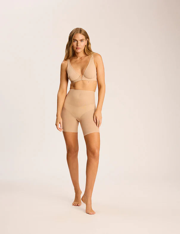 Commando Featherlight Control Short