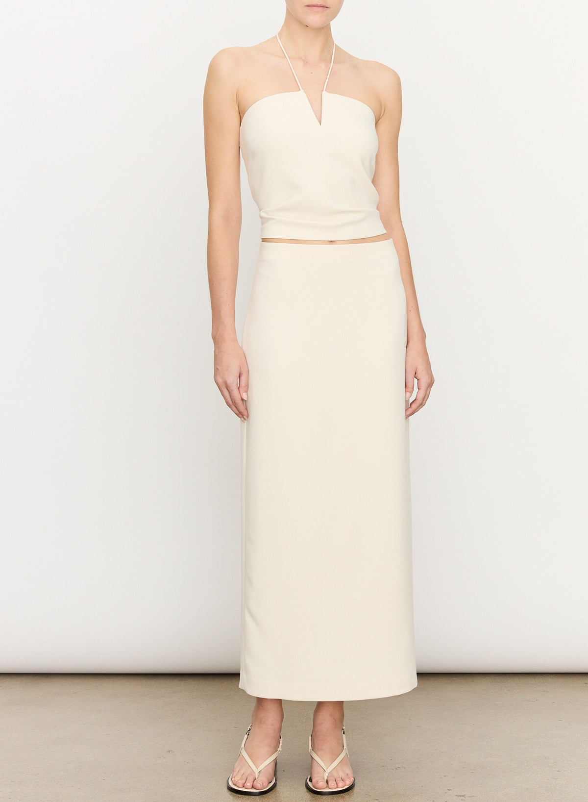 Lean Pencil Skirt
