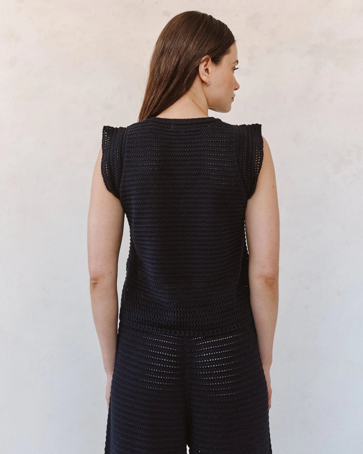 Bella Dahl V-Neck Crochet Top
